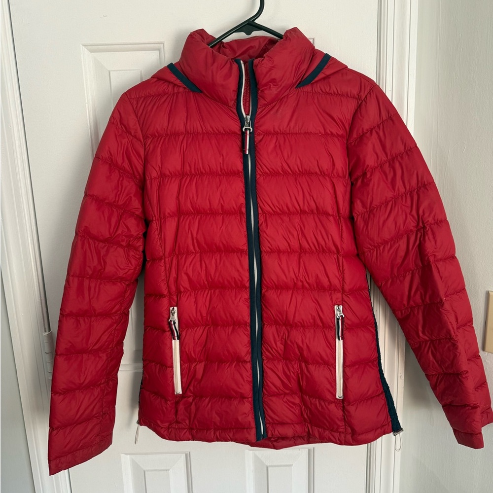 Packable Puffer Jacket with Navy Accents